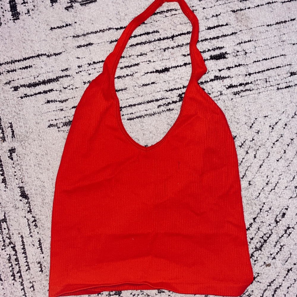 red tank top!!